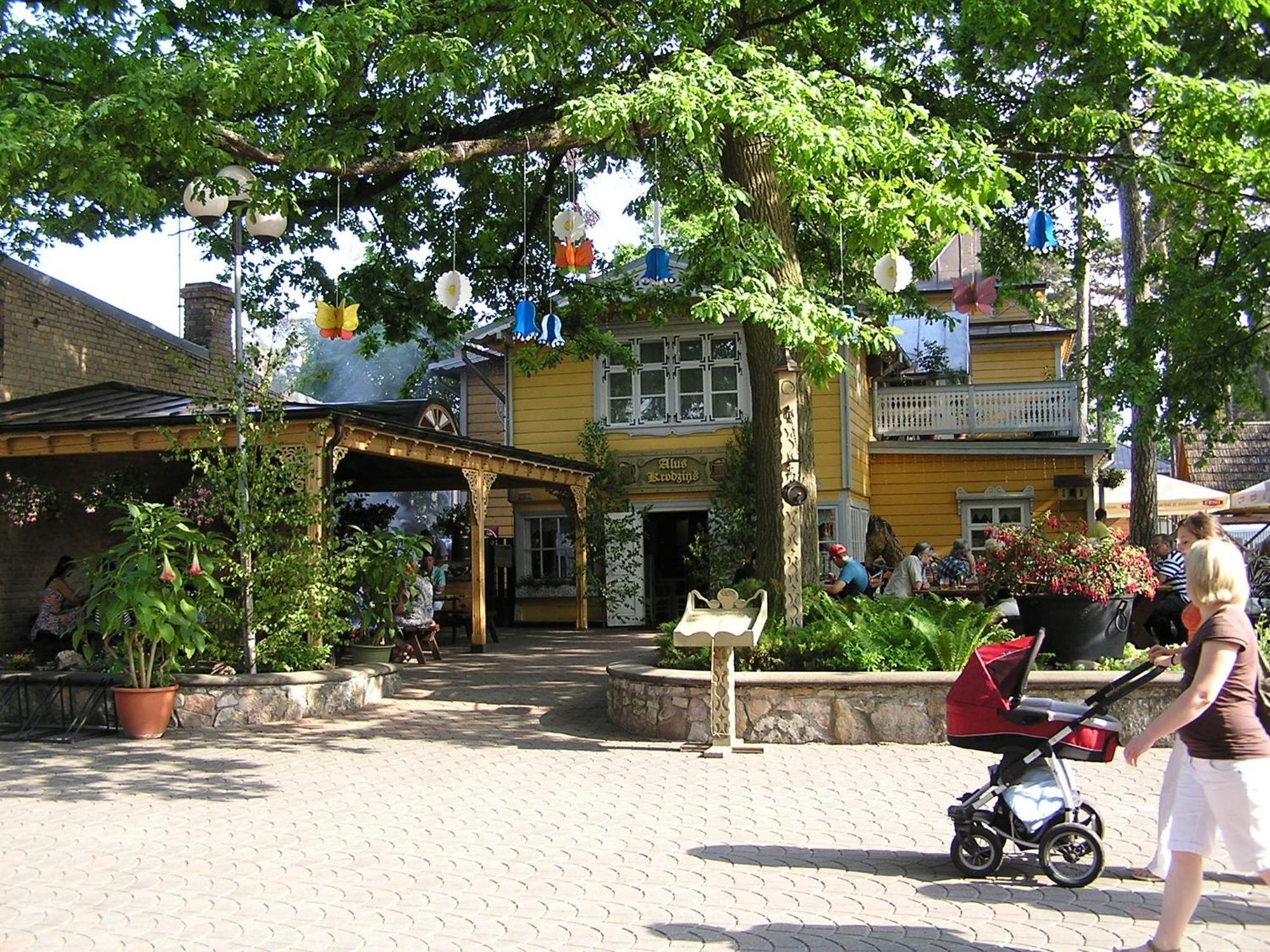 Majoru Promenade Hotel Jūrkalne Eksteriør billede